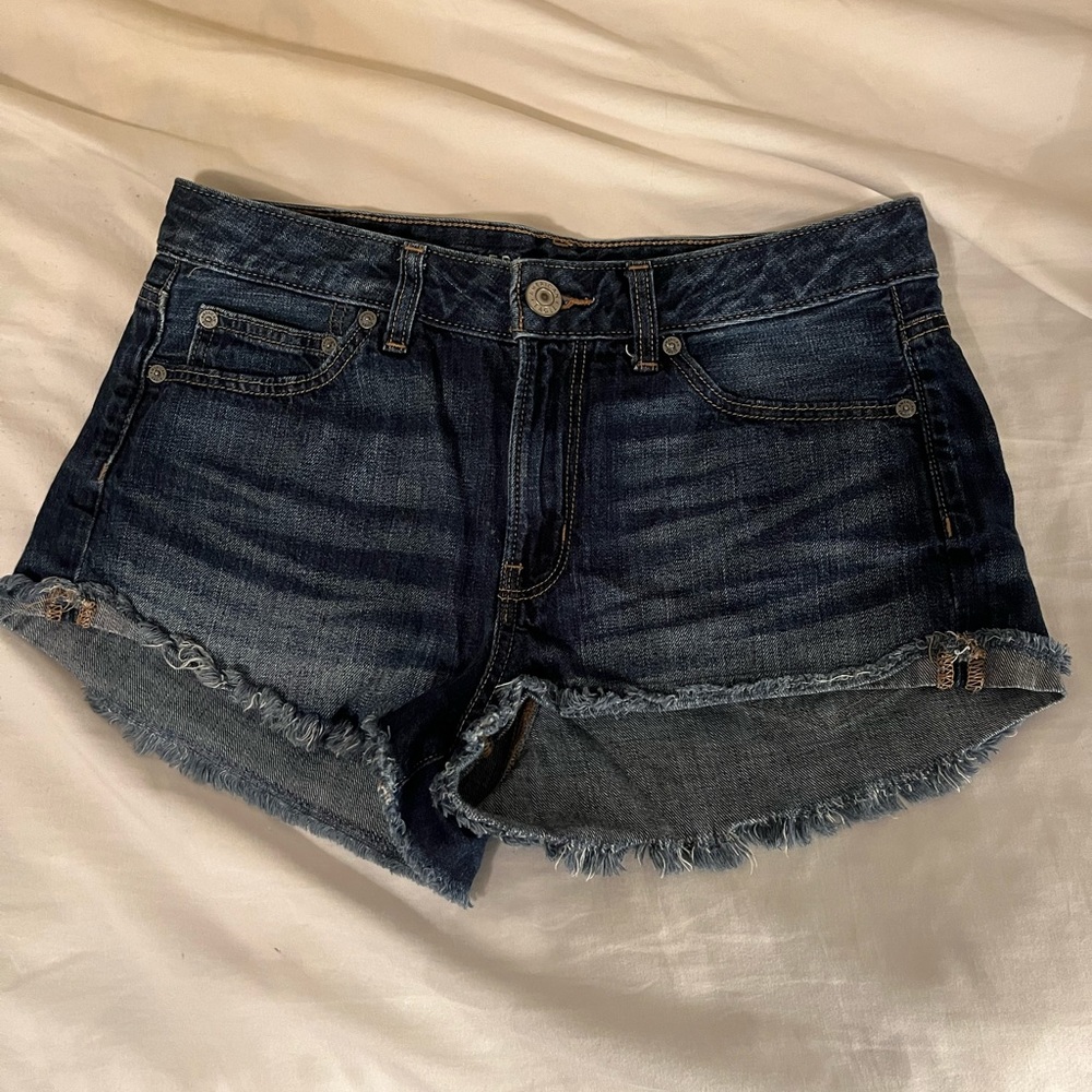 New American Eagle TomGirl Shortie Jean Shorts Women’s size 6